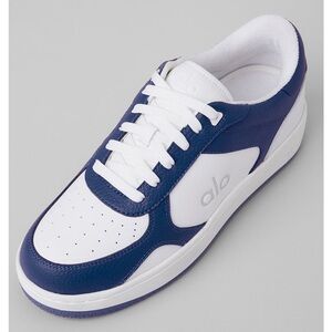 ALO Yoga Recovery Mode Sneakers 8.5 NWT